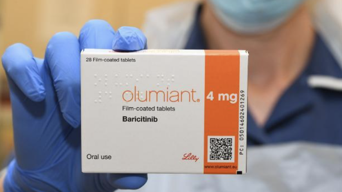 Thuốc baricitinib (Ảnh - BYT) 