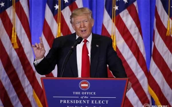 Tổng thống Donald Trump trong cuộc họp báo kết thúc hội nghị thượng đỉnh Hoa Kỳ - Triều Tiên tại Hà Nội.
