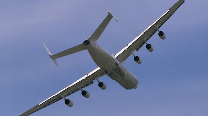 Máy bay lớn nhất thế giới An-225 xuất hiện ở Australia