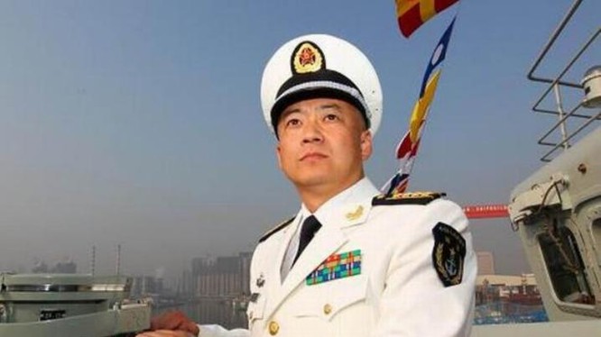 Trương Tranh, nguyên chỉ huy tàu sân bay Liêu Ninh, hiện đã được bổ nhiệm làm Trợ lý Tham mưu trưởng Hải quân Trung Quốc. Nguồn ảnh: Thời báo Hoàn Cầu, Trung Quốc.