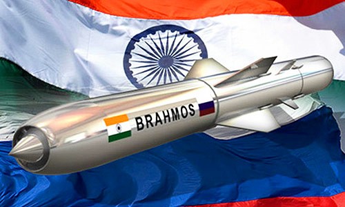 Nga công khai Việt Nam trong danh sách khách mua tên lửa BrahMos