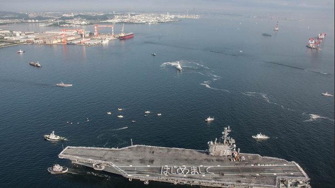 Tàu sân bay động cơ hạt nhân USS Ronald Reagan, Hải quân Mỹ.
