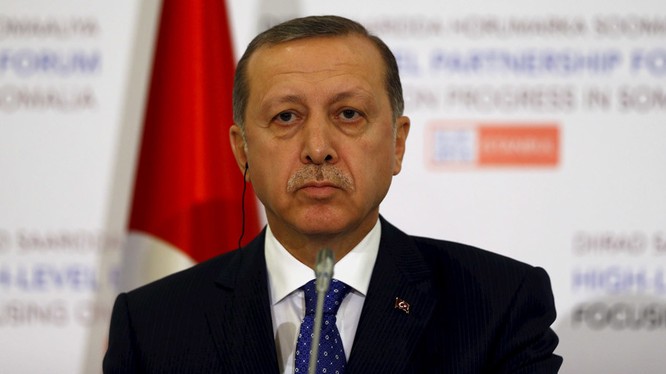 Tổng thống Erdogan bất ngờ gửi thư xin lỗi Nga vụ bắn rơi máy bay Su-24