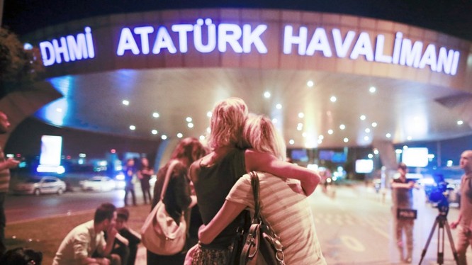 Việt Nam lên án vụ tấn công khủng bố tại sân bay Ataturk, Thổ Nhĩ Kỳ