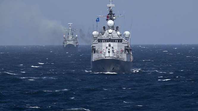 Stratfor dự đoán cuộc tranh giành giữa Nga và NATO ở Biển Đen.