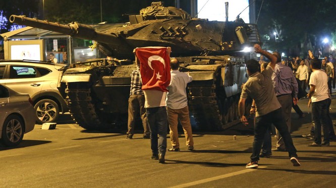 Tình báo Thổ Nhĩ Kỳ đã biết trước về âm mưu chuẩn bị đảo chính.