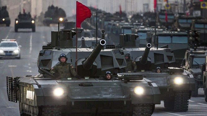 Quân khu Trung tâm Nga thành lập sư đoàn thiết giáp mới.