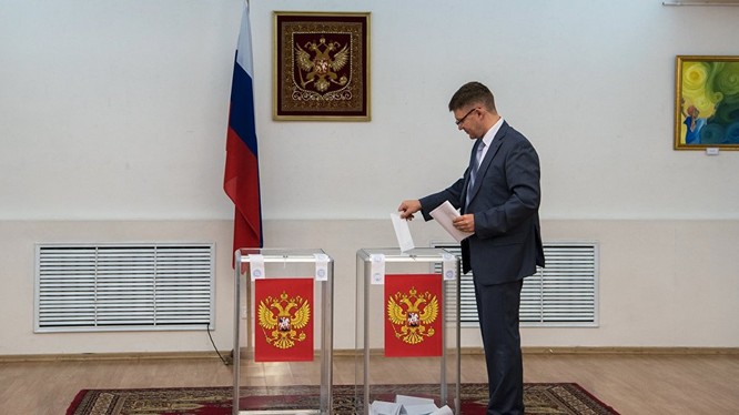 Nga bắt đầu tiến hành bầu cử Duma Quốc gia.