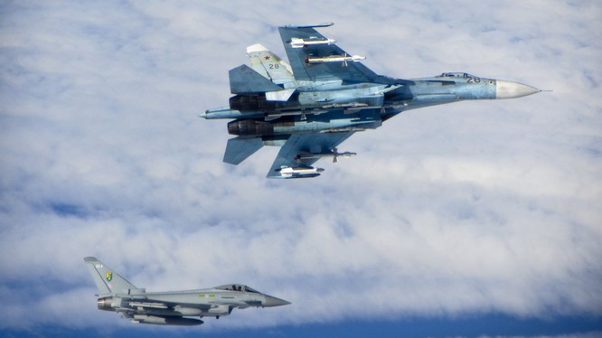 NATO từ chối đề xuất của Nga về an toàn chuyến bay trên biển Baltic