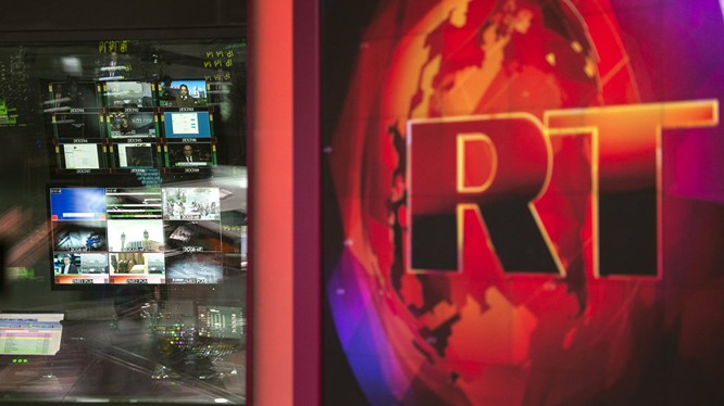 Tài khoản ngân hàng của kênh truyền hình Nga RT ở Anh bị đóng (ảnh minh họa)