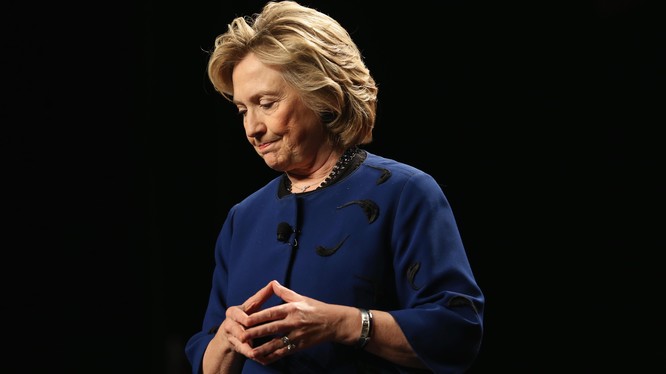 Hillary Clinton: Tôi sẽ không rũ bỏ niềm tin