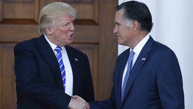 Donald Trump và Mitt Romney bàn kỹ tình hình thế giới