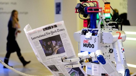 Ngày máy móc thay thế các công việc của con người không còn xa. Ảnh: AFP.