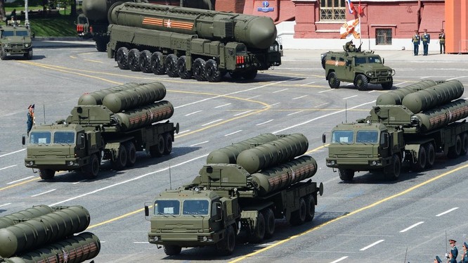 Nga cho tên lửa S-400 Triumph bắt đầu trực chiến bảo vệ Moscow