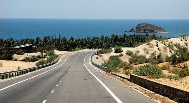 6 tỉnh vùng duyên hải Bắc Bộ họp bàn xây tuyến đường cao tốc ven biển dài 160km