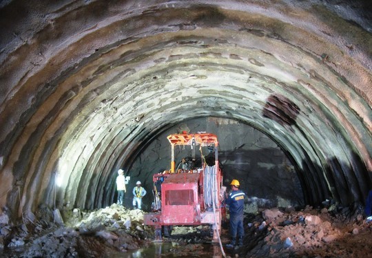Kinh phí xây dựng hầm đèo Cù Mông dựa trên vốn tiết kiệm khi xây dựng hầm đèo Cả