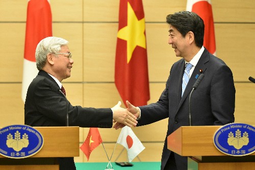 Tổng Bí thư Nguyễn Phú Trọng hội đàm với Thủ tướng Nhật Bản Shinzo Abe 