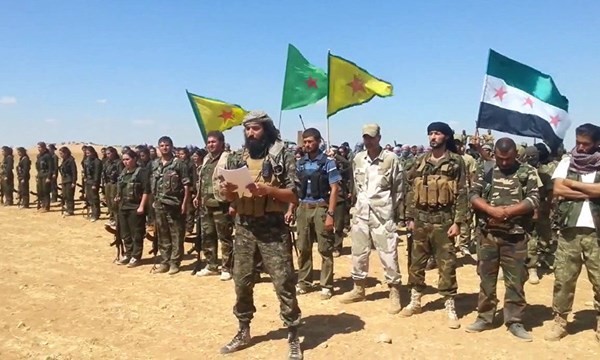 Đơn vị Volcano Euphrates là sự liên kết giữa FSA và YPG Kurd chống IS