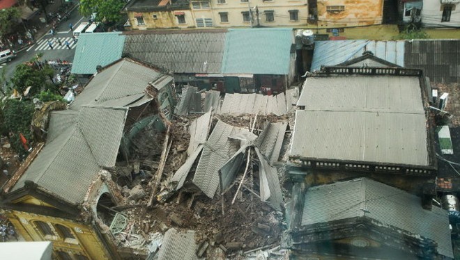 Hiện trường vụ sập biệt thự cổ tại số 107 đường Trần Hưng Đạo (Hà Nội) vào ngày 22-9 - Ảnh: Nguyễn Khánh