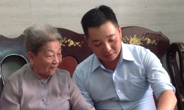Ông Lê Trương Hải Hiếu, một cán bộ lãnh đạo trẻ độ tuổi 30 của TP.HCM