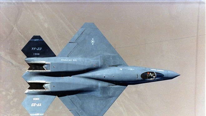 Máy bay YF-23 của Northrop Grumman, một thời cạnh tranh với F-22.