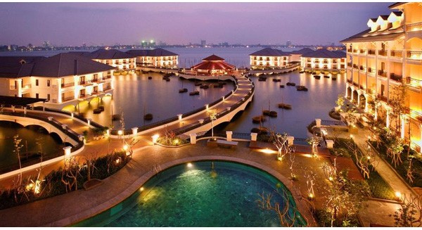 Khách sạn InterContinental Westlake Hanoi