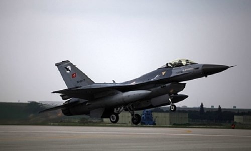 Một chiếc tiêm kích ném bom F-16 của Thổ Nhĩ Kỳ.