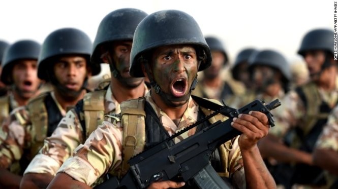 Đặc nhiệm Saudi Arabia tập trận tại Riyadh - Ảnh: CNN