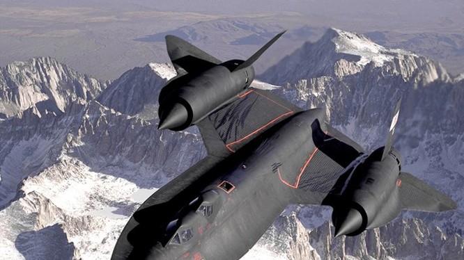 SR-71 bay nhanh gấp 3 lần vận tốc âm thanh, bay cao hơn 26 km - Ảnh: Không lực Mỹ