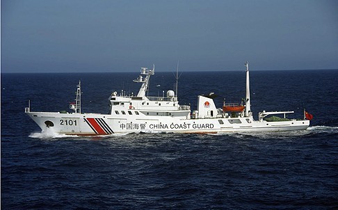 Hôm 22-12, một tàu trang bị pháo của Trung Quốc cũng di chuyển ở vùng biển cách quần đảo Senkaku/Điếu Ngư khoảng 28km về phía đông-đông-bắc. Ảnh: EPA