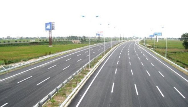 Dự án đường cao tốc Tp.HCM - Trung Lương, dự án xây dựng cầu Vĩnh Tuy đã áp dụng cơ chế chỉ định thầu với tỷ lệ tiết kiệm là 5%.