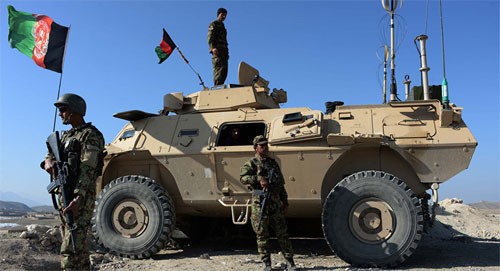 Mỹ đổ hàng tỷ đô vào "lính ma" ở Afghanistan