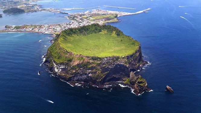 Đảo Jeju của Hàn Quốc. Ảnh: Insideevs.com