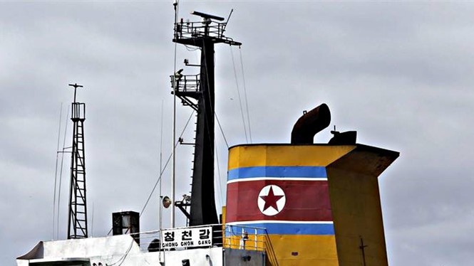 Tàu chở hàng hóa của Triều Tiên sẽ bị kiểm soát chặt - Ảnh minh họa: Reuters