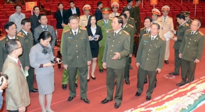Bộ trưởng Trần Đại Quang kiểm tra công tác bảo vệ an ninh Đại hội Đảng.