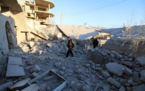 Một khu dân cư ở Aleppo tan hoang sau các cuộc giao tranh. (Ảnh: Reuters).