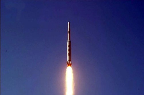 Quả tên lửa do CHDCND Triều Tiên phóng. Ảnh: Reuters