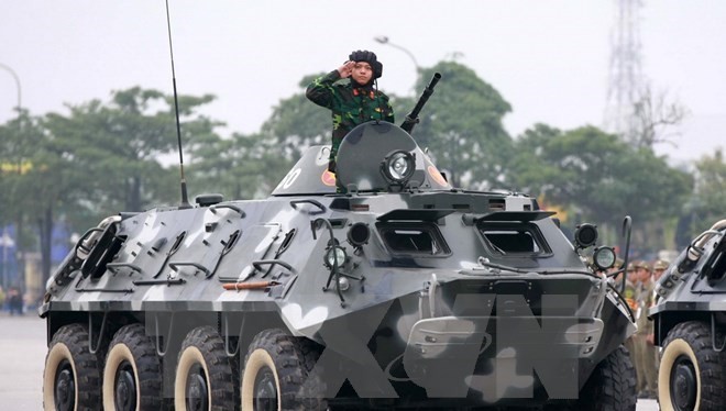 Xe bộ binh bánh lốp (BTR-60PB) của Bộ Tư lệnh Thủ đô. (Ảnh: Doãn Tấn/TTXVN)