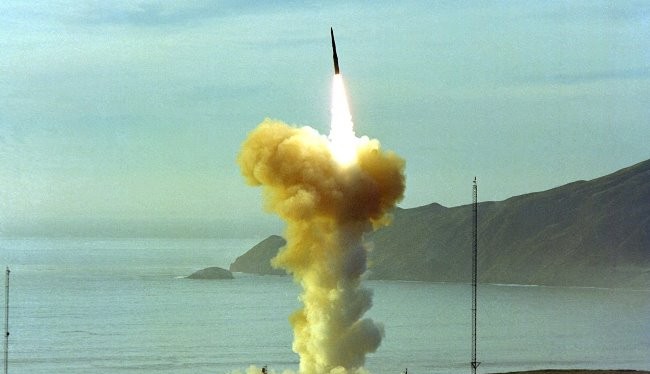 Một vụ phóng tên lửa Minuteman III của Mỹ.