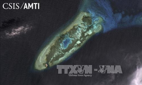 Một trong những hòn đảo nhân tạo mà Trung Quốc đã xây dựng trái phép ở quần đảo Trường Sa của Việt Nam. Ảnh: Reuter/TTXVN