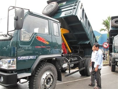 Vinaxuki đã sản xuất và lắp ráp thành công dòng xe tải nhẹ với tỷ lệ nội địa hóa 50%. Ảnh: TL