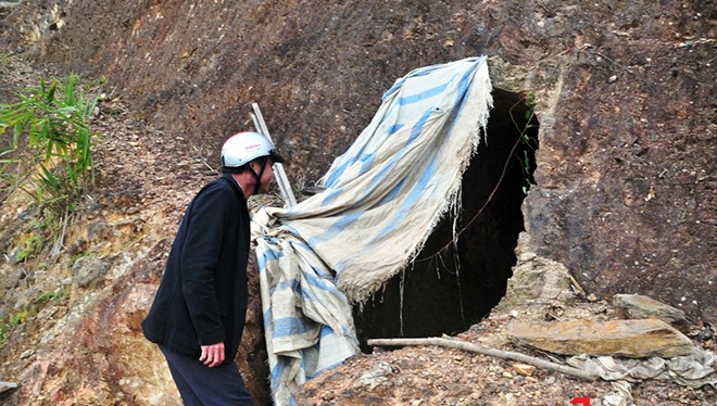  Đường hầm được ông B'hriu Liếc đào từ năm 2009 đến nay nhờ báo chí mới phát hiện.