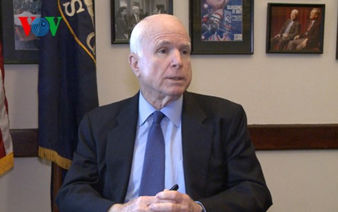 Thượng nghị sỹ Mỹ John McCain. 