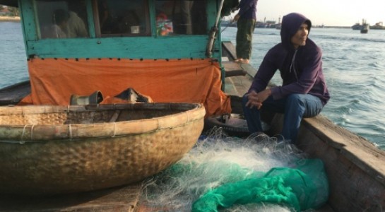 Ảnh: Ngư dân Le Tan quyết bám biển để bảo vệ chủ quyền quốc gia.