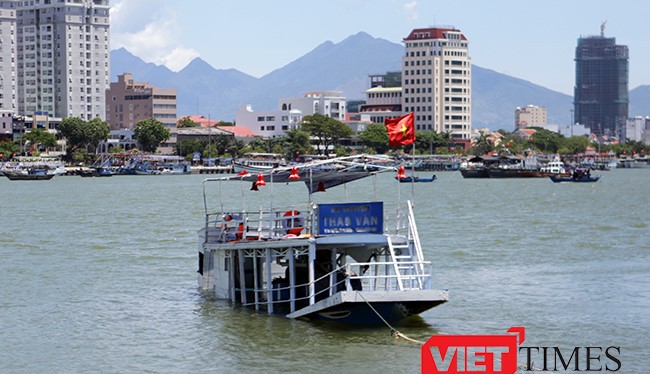 Vụ chìm tàu ở Đà Nẵng: 10 cán bộ không “canh” được Thảo Vân 2 “trộm khách“