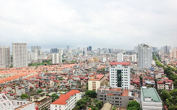 Lãnh đạo TP Hà Nội yêu cầu tháo gỡ cấp sổ đỏ cho người dân tại các khu đô thị.