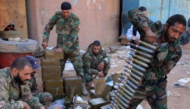 Các binh sĩ quân đội Syria ơ Aleppo
