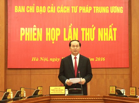 Chủ tịch nước Trần Đại Quang phát biểu tại phiên họp. Ảnh: VGP/Nguyễn Hoàng