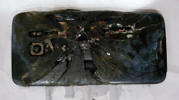 Chiếc Galaxy S7 edge đã phát nổ