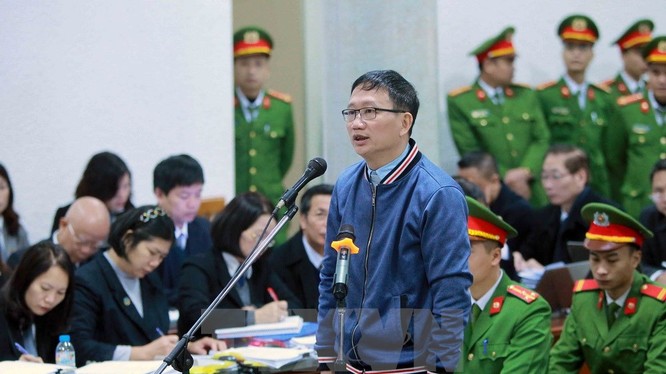Bị cáo Trịnh Xuân Thanh tại phiên xử 9/1/2018. Ảnh: TTXVN